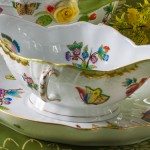 Dinner Set for 4 Persons - Herend Queen Victoria VBO decor. Herend porcelain hand painted. Tableware. Royal Family design