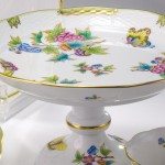Dinner Set for 4 Persons - Herend Queen Victoria VBO decor. Herend porcelain hand painted. Tableware. Royal Family design