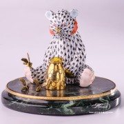 Jewelled Bear herend porcelain animal figurine with honeymug - expensive gift with gold