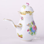 Coffee Pot with Rose Knob 634-0-09 VBO Queen Victoria decor. Herend porcelain hand painted
