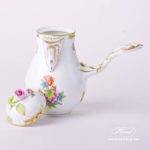 Coffee Pot with Rose Knob 634-0-09 VBO Queen Victoria decor. Herend porcelain hand painted