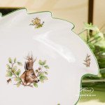 Leaf Dish w. Handle 201-0-00 CHTM Hunter Trophies  pattern. Roe Buck motif. Green rim. Herend fine china. Hand painted tableware