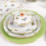 Dinner Set for 6 Persons - Herend Queen Victoria VBA decor. Herend porcelain hand painted. Tableware