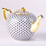 Tea Pot w. Rose Knob 20607-0-09 VHN Black Fish Scale design. Herend fine china. Hand painted tableware