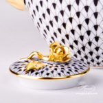 Tea Pot w. Rose Knob 20607-0-09 VHN Black Fish Scale design. Herend fine china. Hand painted tableware