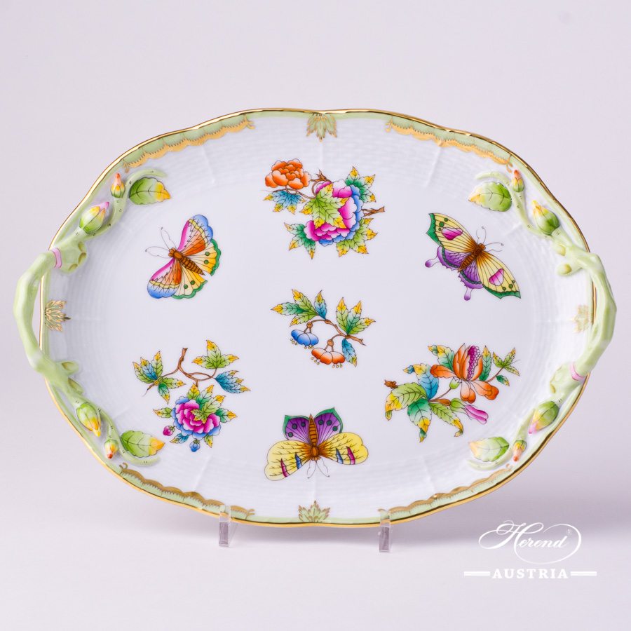 Cake Plate 412-0-00 VBO Queen Victoria pattern. Herend fine china hand painted. Tableware