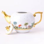 Tea Pot with Twisted Knob 20603-0-06 FODO Oriental Showmen design. Herend fine china. Hand painted tableware