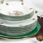 Dinner Set for 6 Persons - Herend Hunter Trophies CHTM pattern. Green Rim. Herend fine china hand painted. Tableware