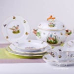 Dinner Set for 2 Persons - Herend Hunter Trophies CHTM pattern. Gilded Rim. Herend fine china hand painted. Tableware