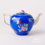 Tea Pot w. Rose Knob 608-0-09 VE-FB Queen Victoria on Blue Background design. Classic Herend design. Herend fine china. Hand painted tableware