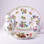 Herend - Big Coffee Pot w. Butterfly Knob 612-0-17 VBO Queen Victoria design. Herend fine china