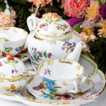 Herend Old QUEEN VICTORIA tea set - Teapot closeup. Herend Hand-painted.