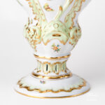Herend Queen Victoria fancy vase 6610-0-00 VBO green with yellow rose on top