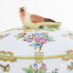 Herend Victoria Vegetable dish with Bird knob Vol.: 2,2L 41-0-00 VBO